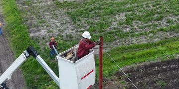 Por primera vez en décadas, recibe zona norte de Toluca atención con obras de alumbrado público