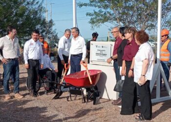 Gobierno de Américo coloca primera piedra de Estación Segura Parque Cultural “La Escondida” en Reynosa