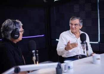Llama Américo a cuidar el agua; es el mayor patrimonio para las nuevas generaciones
