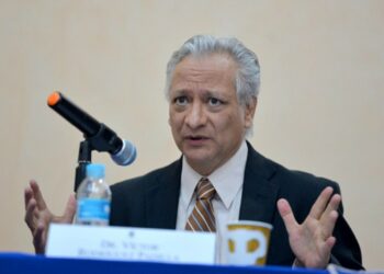 Se disculpa Víctor Rodríguez con María Felicia Jiménez: “Lo siento en el alma”