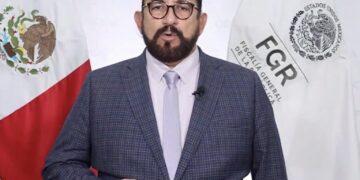 Renuncia Ulises Lara López como fiscal de Asuntos Relevantes de la FGR
