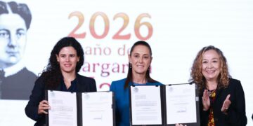 Envía Sheinbaum al Congreso ley para homologar el feminicidio en México