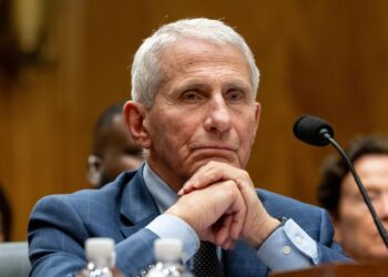 Se suma Luisiana a investigaciones contra Anthony Fauci por la gestión del COVID-19