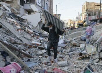 Suma Colombia 169 muertos y 668 heridos tras terremoto de magnitud 7.4