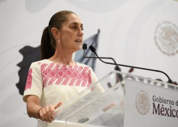 Defiende Sheinbaum a Andy López y afirma que una visa no define a una persona