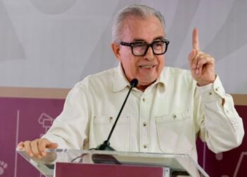 Retoma Rubén Rocha Moya la gubernatura de Sinaloa