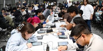 Abre Gobierno 37 mil 503 lugares universitarios para jóvenes rechazados de la UNAM