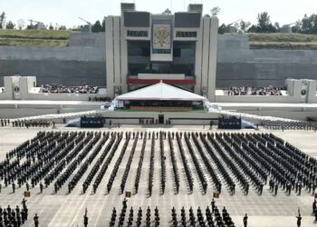 Encabeza Trevilla graduación de mil 300 elementos del Sistema Educativo Militar