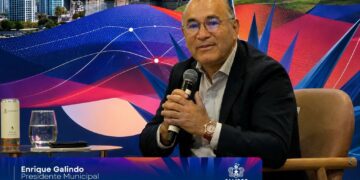 Presenta Enrique Galindo el modelo de la participación ciudadana de San Luis Capital en Congreso Nacional de Innovación