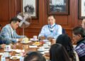 Mantiene Ricardo Moreno el paso y da seguimiento a obras