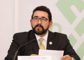 Acusa Hilda Lara a Ulises Lara de usar influencias para despojarla de una casa