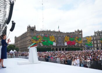 Defiende Sheinbaum soberanía y destaca avances de su gobierno desde el Zócalo