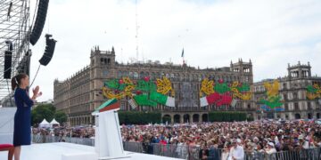 Defiende Sheinbaum soberanía y destaca avances de su gobierno desde el Zócalo