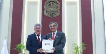Con Altamira trabajamos del lado correcto de la historia: Américo
