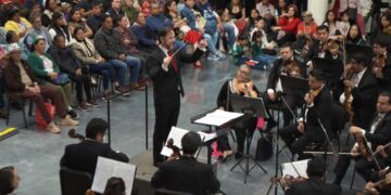 Comienzan festejos patrios en Toluca con exitoso concierto de la OFiT