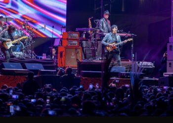 Rompe récord primer concierto de Alfeñique con más de 120 mil personas coreando los éxitos de Caifanes