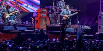 Rompe récord primer concierto de Alfeñique con más de 120 mil personas coreando los éxitos de Caifanes
