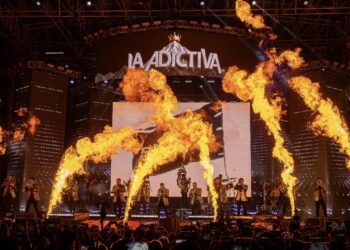 Vive Toluca una velada Adictiva entre música y ambiente familiar en Alfeñique 2026