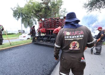 Repavimenta Diablo Dragón nueve calles y avenidas de Toluca en solo seis meses